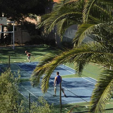 Odalys Les Mimosas Apartahotel 3*